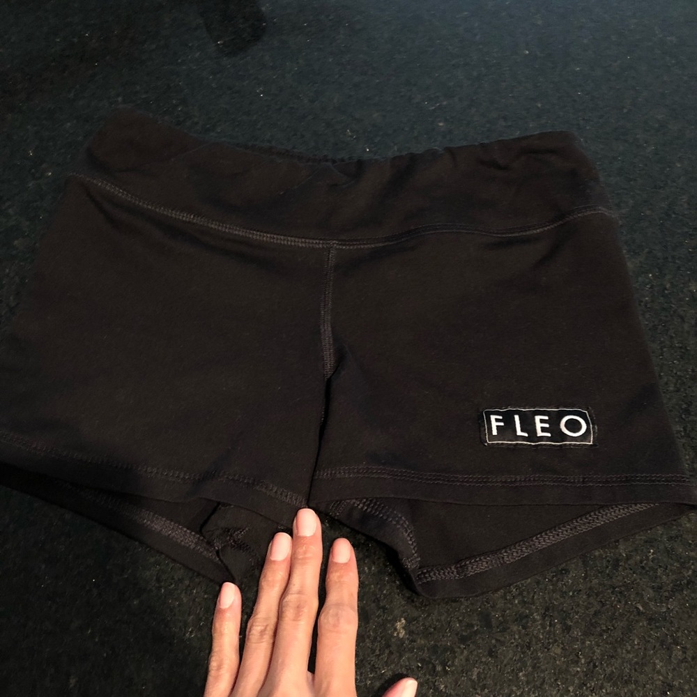 Fleo Short - image 6